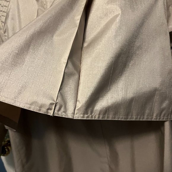 Vintage British Mist Trench Coat Shimmering Champagne Rain Size 12 Petite - Picture 9 of 16